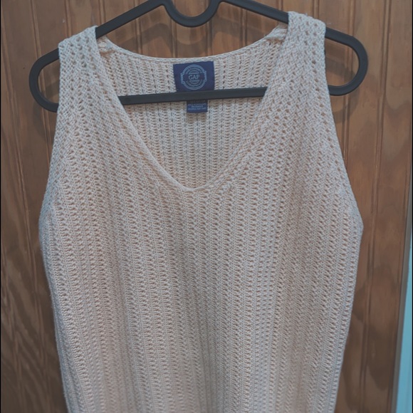 GAP SWEATER VEST - Picture 4 of 6